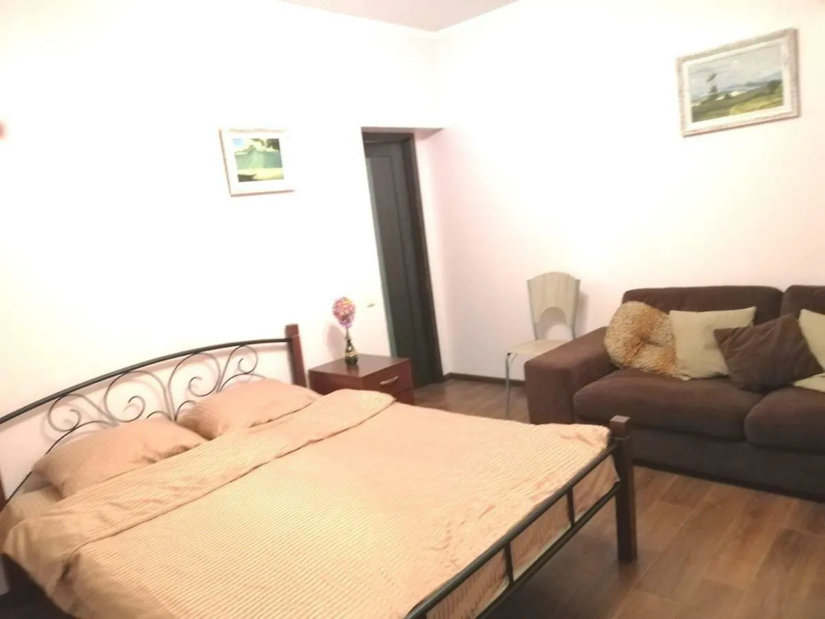 Гостьовий Будинок Осокорки Kyiv Guest house